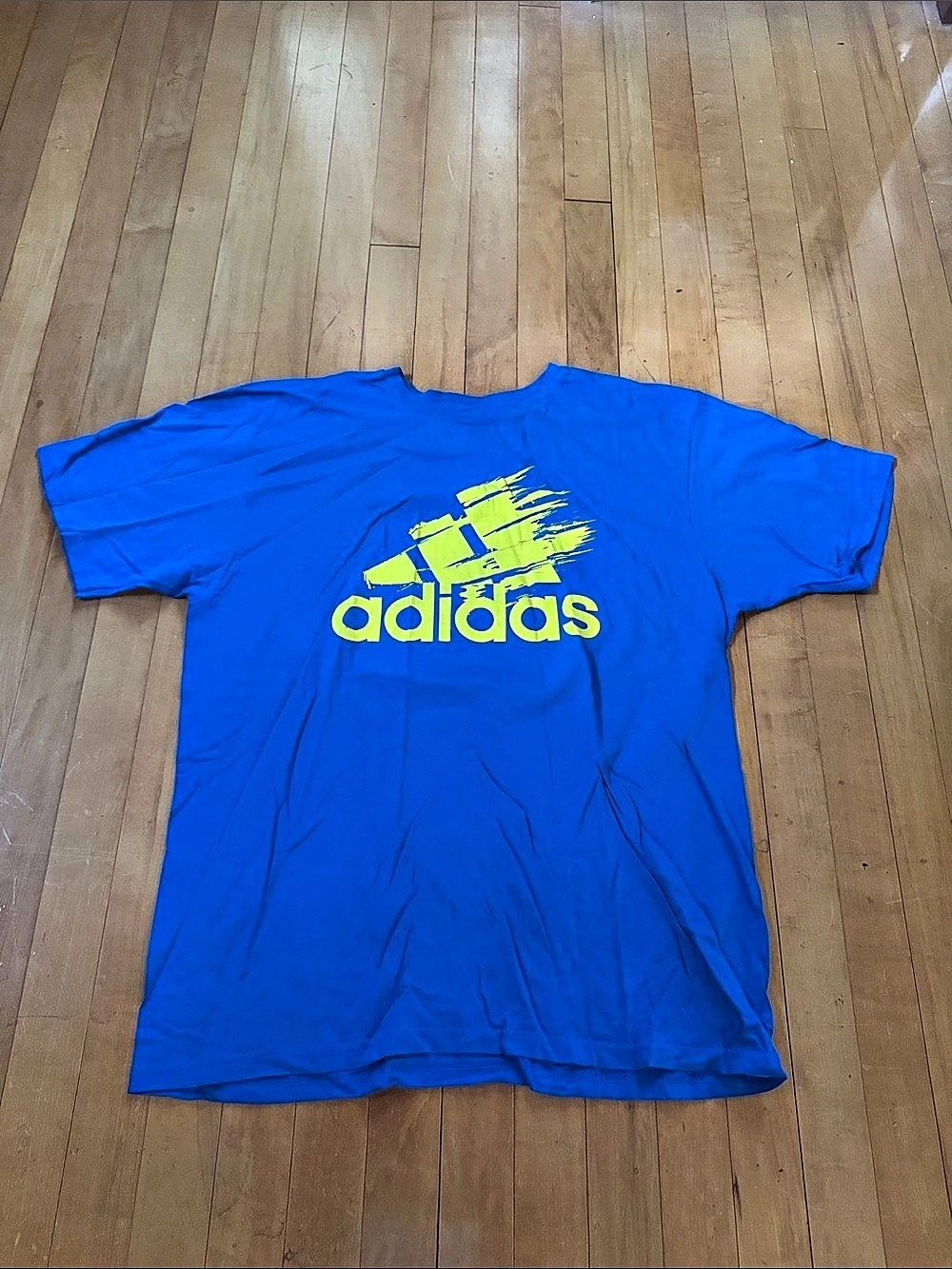 adidas The Go-To Tee sky blue Men's Graphic Tee Blue & Yellow men’s XL